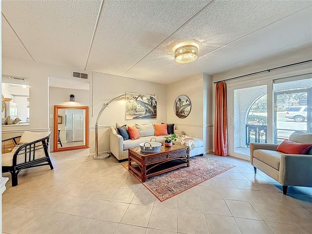 360 N BAYSHORE BOULEVARD 108, Clearwater, FL 33759