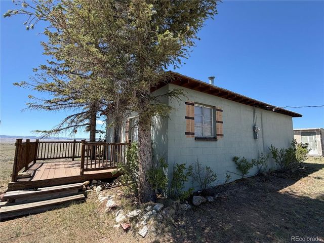 101 Doe St, Hartsel, CO 80449