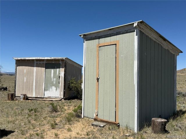 101 Doe St, Hartsel, CO 80449
