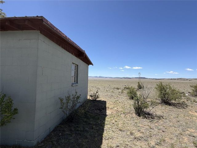 101 Doe St, Hartsel, CO 80449
