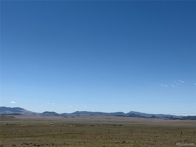 101 Doe St, Hartsel, CO 80449