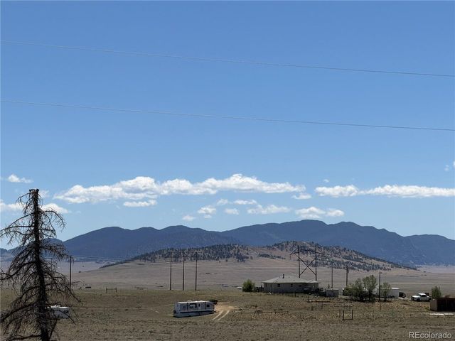 101 Doe St, Hartsel, CO 80449