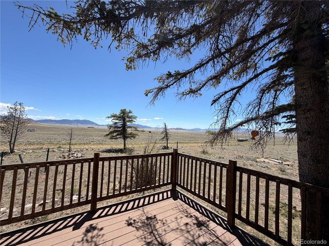 101 Doe St, Hartsel, CO 80449