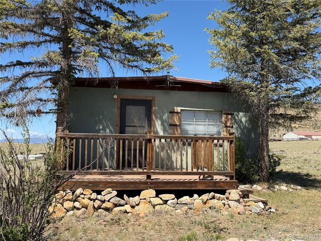 101 Doe St, Hartsel, CO 80449