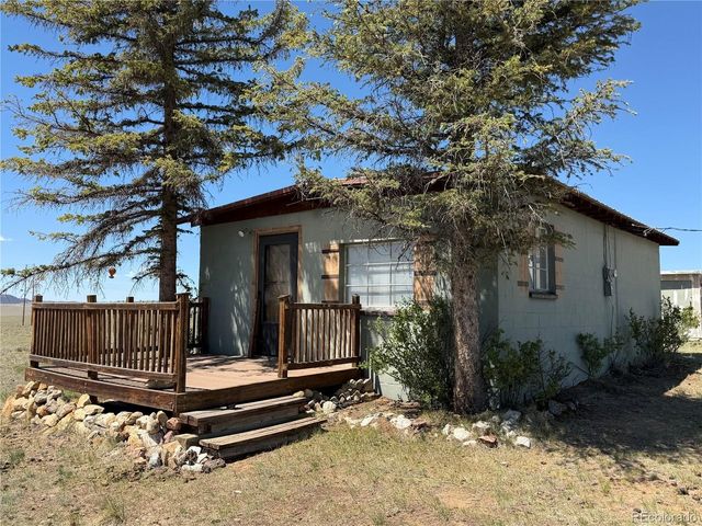 101 Doe St, Hartsel, CO 80449