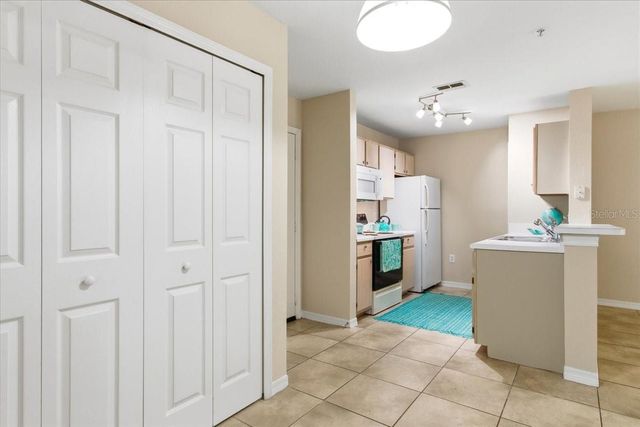 5455 VINELAND 3107, Orlando, FL 32811