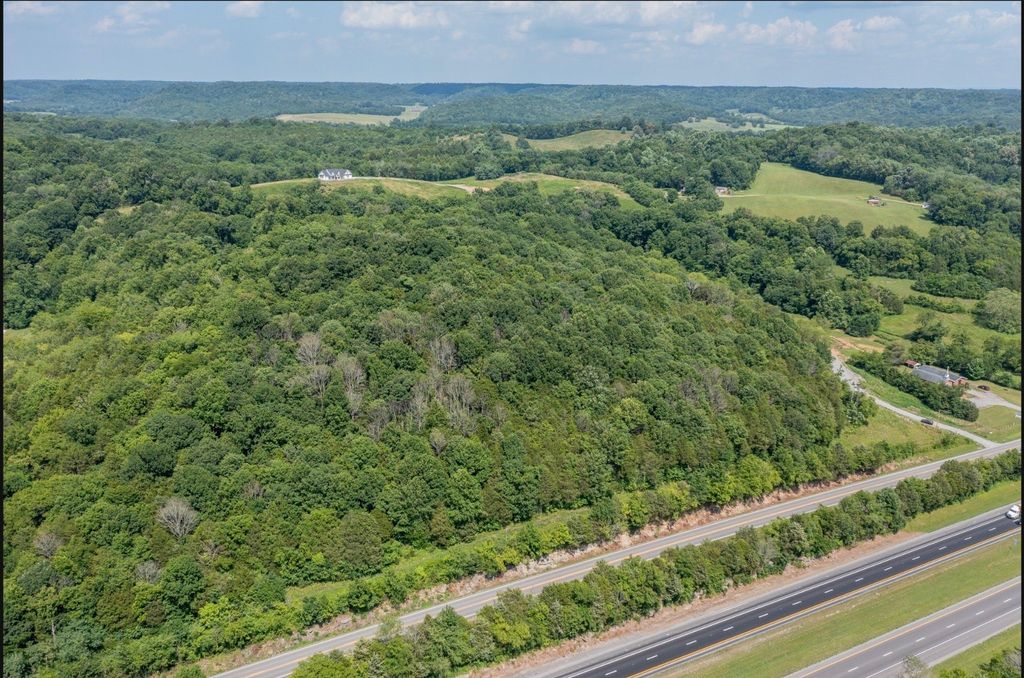 15807 Manchester Pike, Christiana, TN 37037