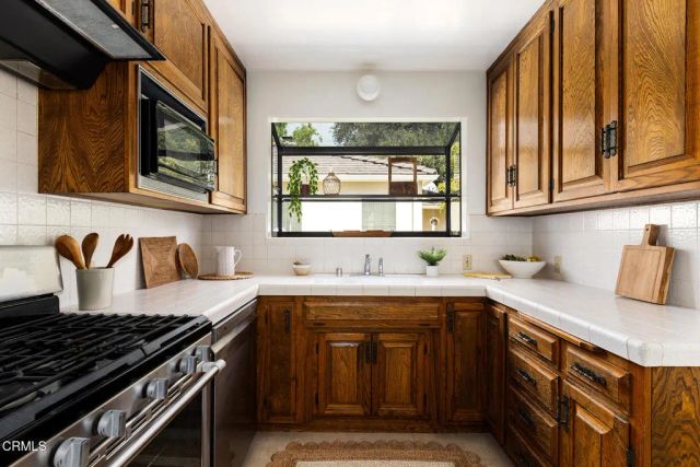 1875 Sharon Place, San Marino, CA 91108