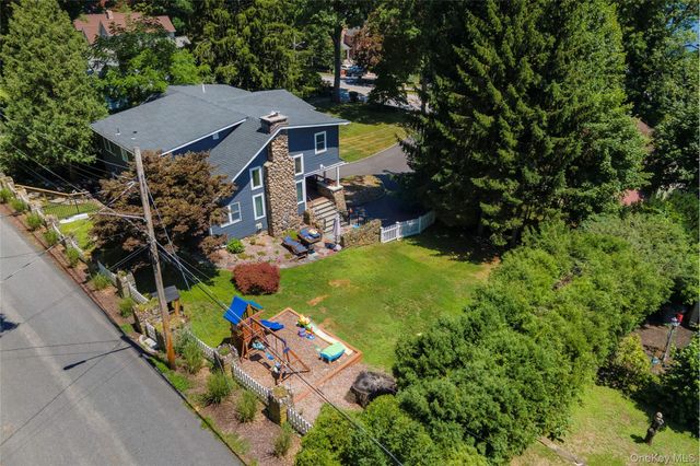 71 W Lake Boulevard, Mahopac, NY 10541