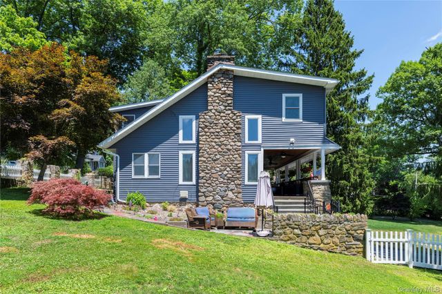 71 W Lake Boulevard, Mahopac, NY 10541