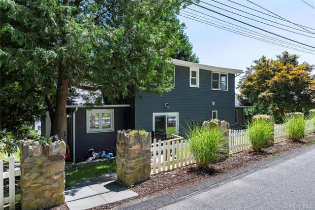 71 W Lake Boulevard, Mahopac, NY 10541