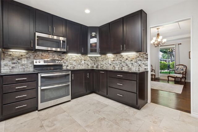 7822 Glenneagle Drive, Dallas, TX 75248
