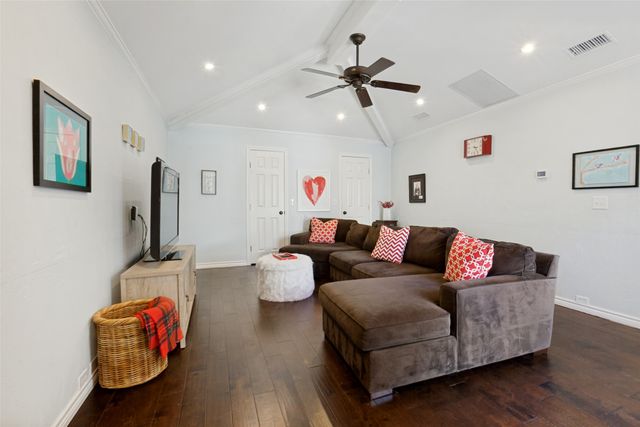 7822 Glenneagle Drive, Dallas, TX 75248