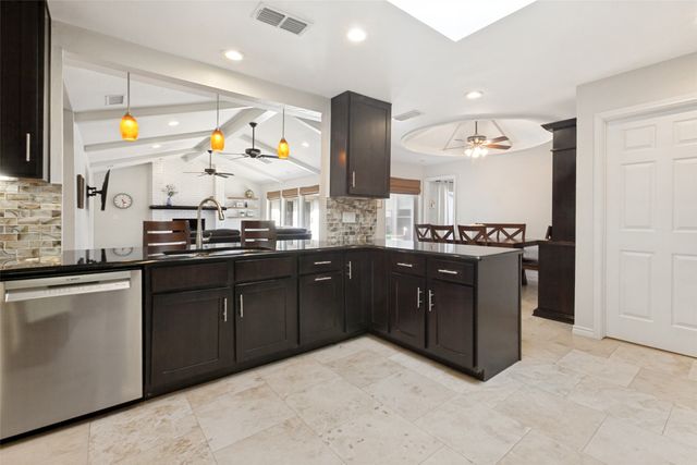 7822 Glenneagle Drive, Dallas, TX 75248