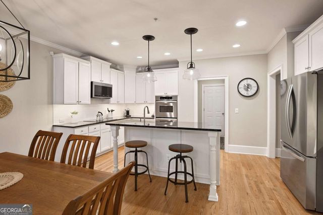 4725 SE Legacy Cove Lane, Smyrna, GA 30126