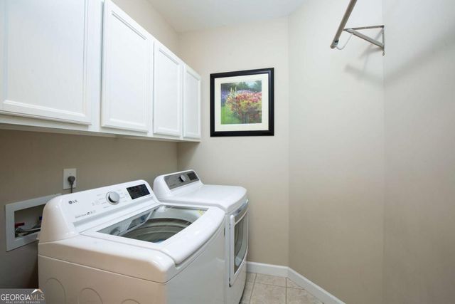 4725 SE Legacy Cove Lane, Smyrna, GA 30126