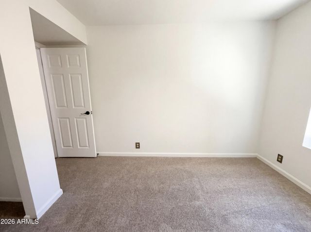 406 E BEHREND Drive, Phoenix, AZ 85024