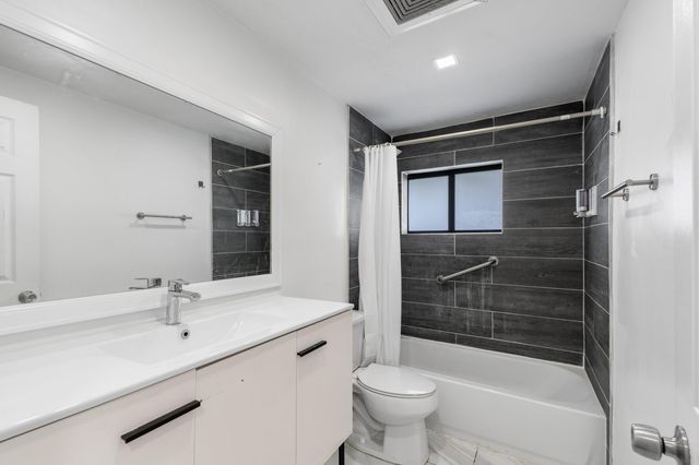 836 SW 13th Court, Pompano Beach, FL 33060