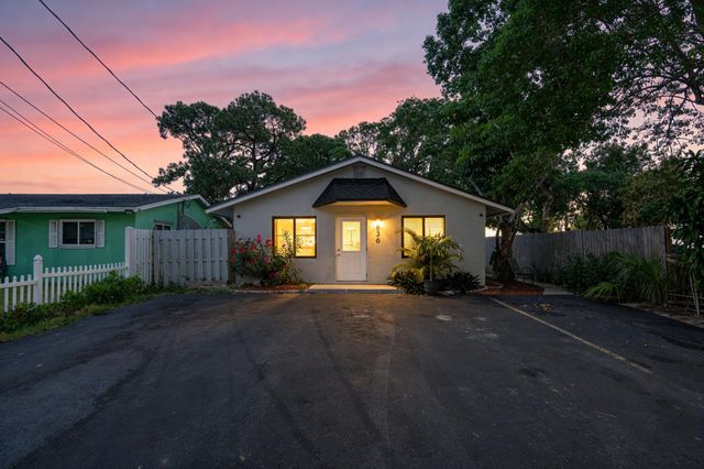 836 SW 13th Court, Pompano Beach, FL 33060