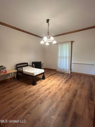 215 Co Rd 369, Carrollton, MS 38917