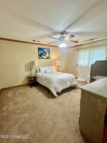 215 Co Rd 369, Carrollton, MS 38917