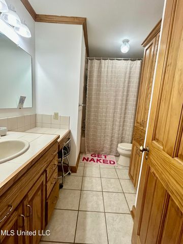 215 Co Rd 369, Carrollton, MS 38917