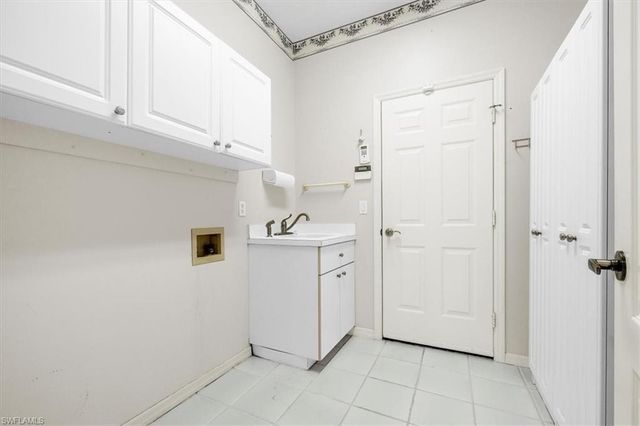 8145 Breton CIR, Fort Myers, FL 33912