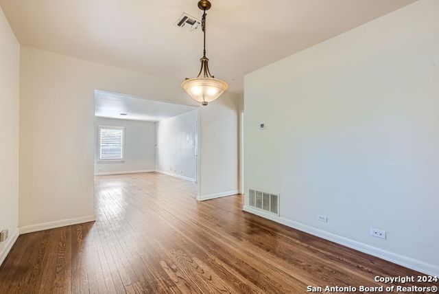 320 HARMON DR, San Antonio, TX 78209