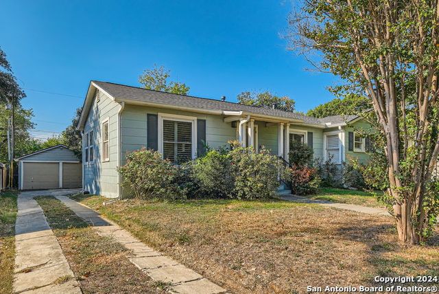 320 HARMON DR, San Antonio, TX 78209