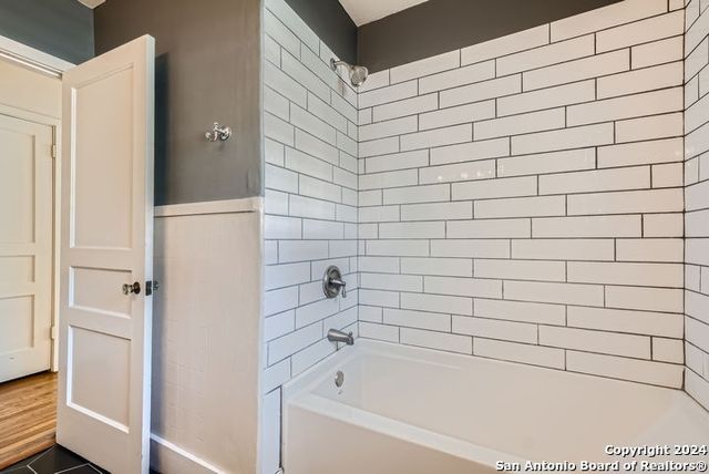 320 HARMON DR, San Antonio, TX 78209