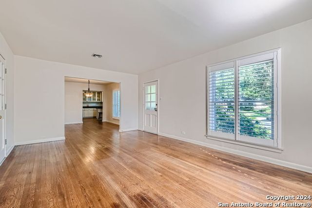 320 HARMON DR, San Antonio, TX 78209