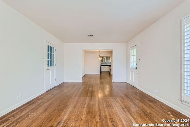 320 HARMON DR, San Antonio, TX 78209