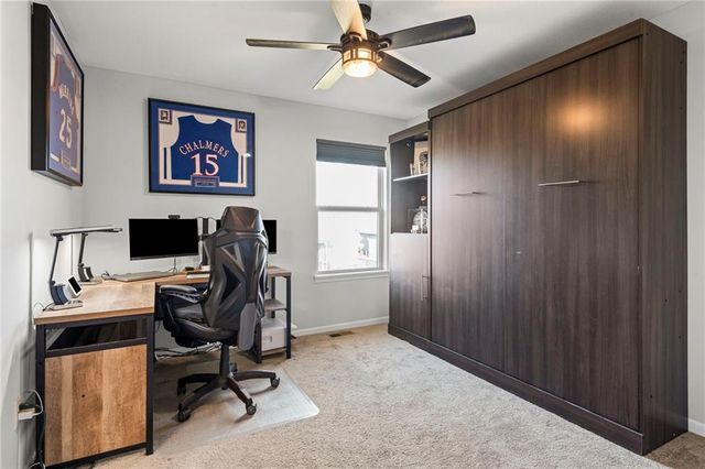 18526 W 194th Terrace, Spring Hill, KS 66083