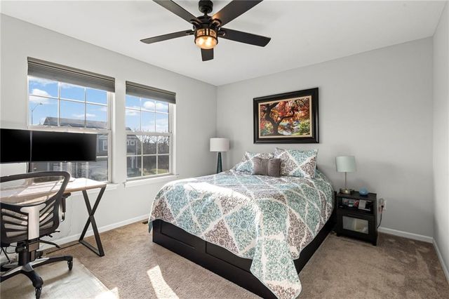 18526 W 194th Terrace, Spring Hill, KS 66083