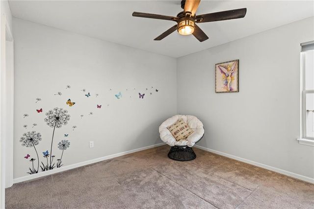 18526 W 194th Terrace, Spring Hill, KS 66083