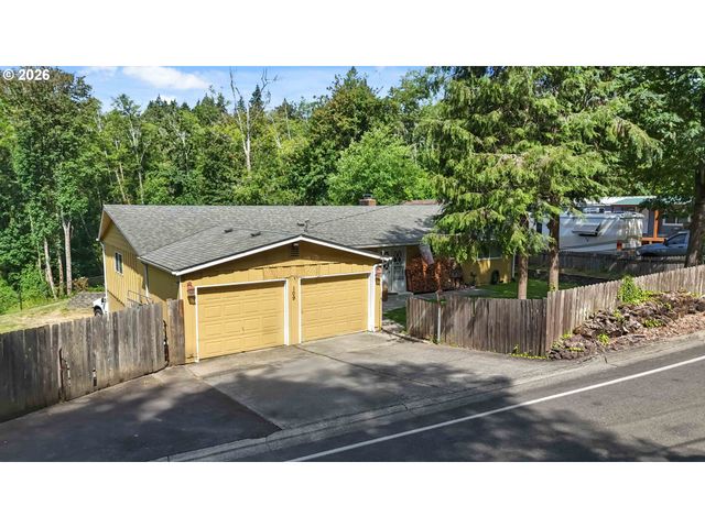 109 ALPHA Dr, Longview, WA 98632