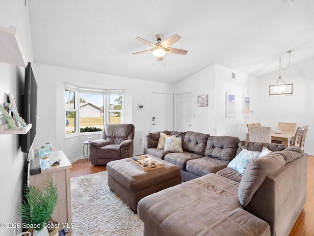 1298 Campo Avenue NW, Palm Bay, FL 32907