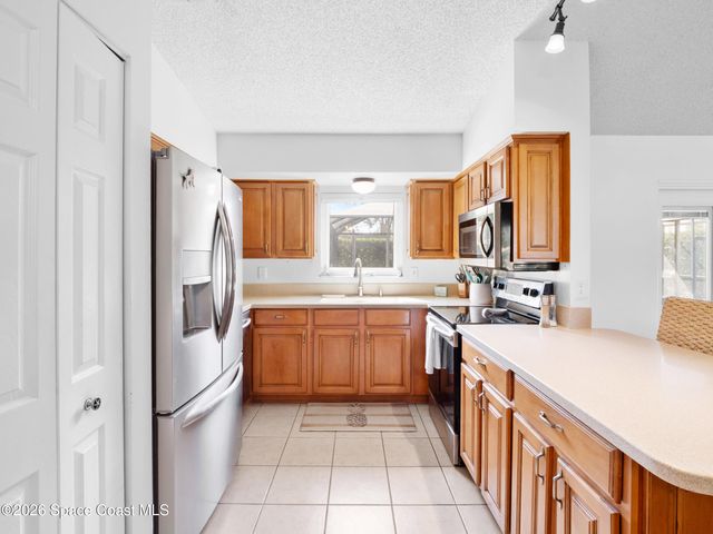 1298 Campo Avenue NW, Palm Bay, FL 32907