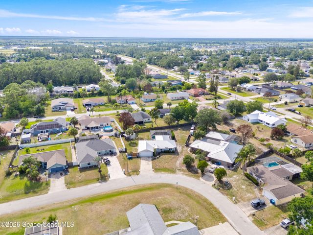 1298 Campo Avenue NW, Palm Bay, FL 32907