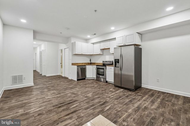 422 58TH ST NE, Washington, DC 20019