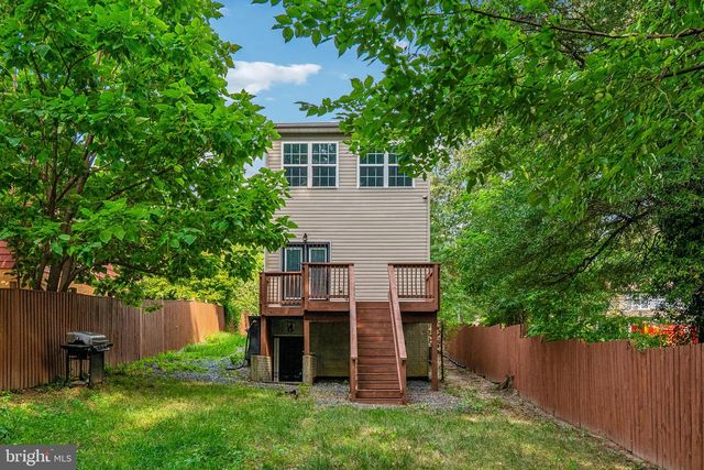 422 58TH ST NE, Washington, DC 20019