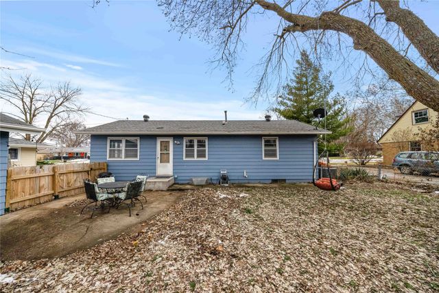 306 SE 4th Street, Ankeny, IA 50021