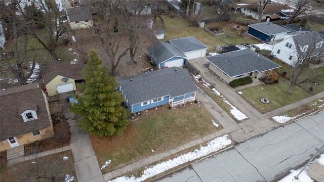 306 SE 4th Street, Ankeny, IA 50021