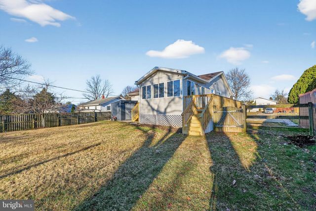 213 STANLAKE RD, Owings Mills, MD 21117