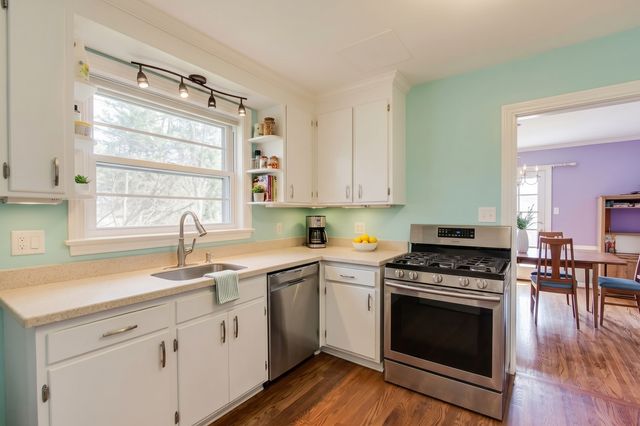 4350 Bobolink Terrace, Skokie, IL 60076