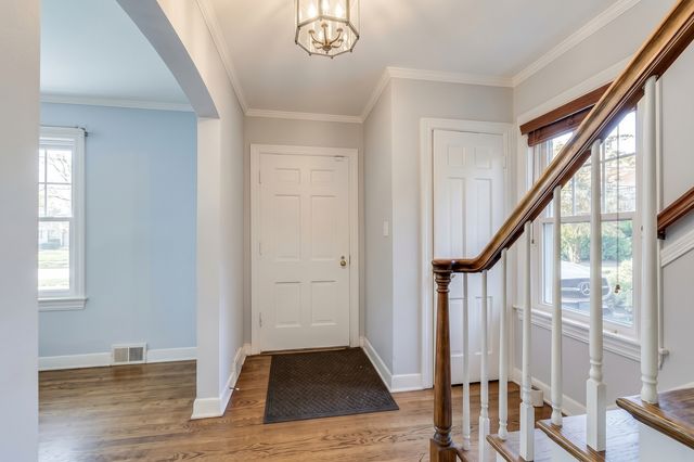 4350 Bobolink Terrace, Skokie, IL 60076