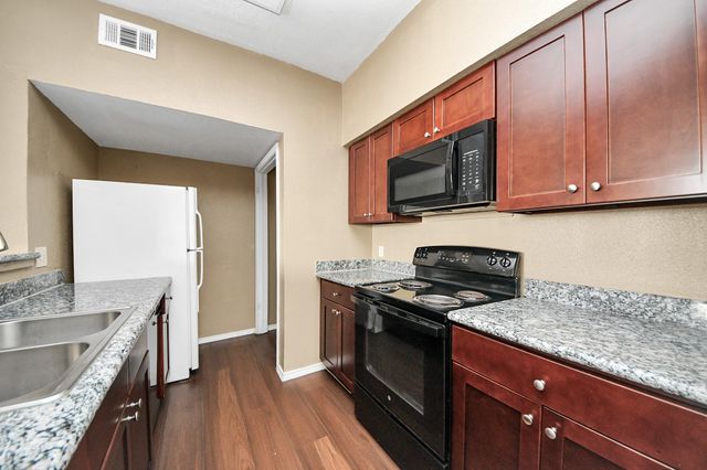 14550 Fonmeadow Drive 1301, Houston, TX 77035