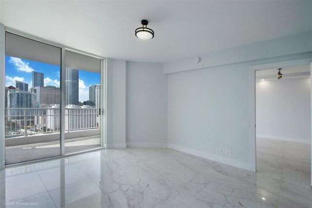 701 Brickell Key Boulevard 2501, Miami, FL 33131