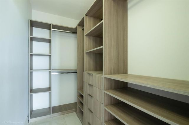 701 Brickell Key Boulevard 2501, Miami, FL 33131