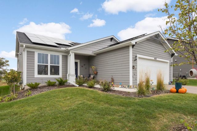 4628 Benjamin Place, Woodbury, MN 55129